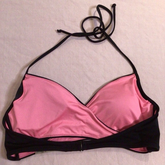 Viictoria’s secret PINK Black and Pink Embellished Bikini Top size L - Picture 3 of 4